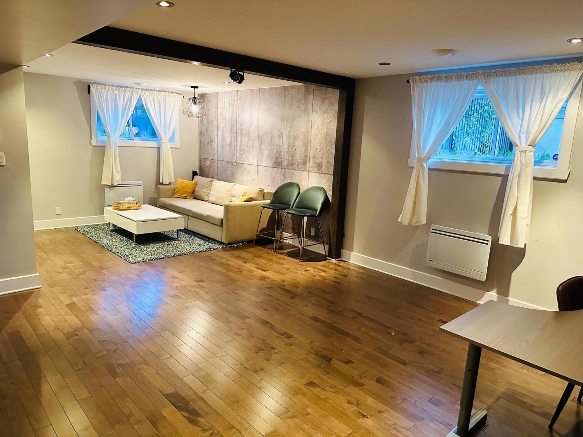 Urban Retreat - 2 Bedroom, 3 Beds, 6 Guests, Free Parking ونجويل المظهر الخارجي الصورة
